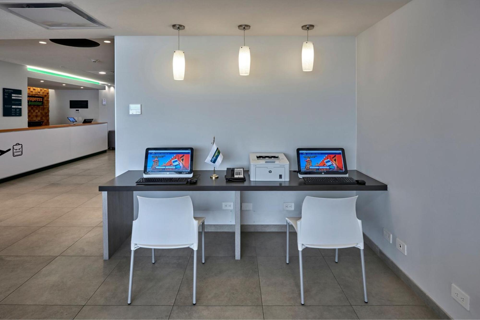 City Express Junior By Marriott Puebla Finsa Extérieur photo