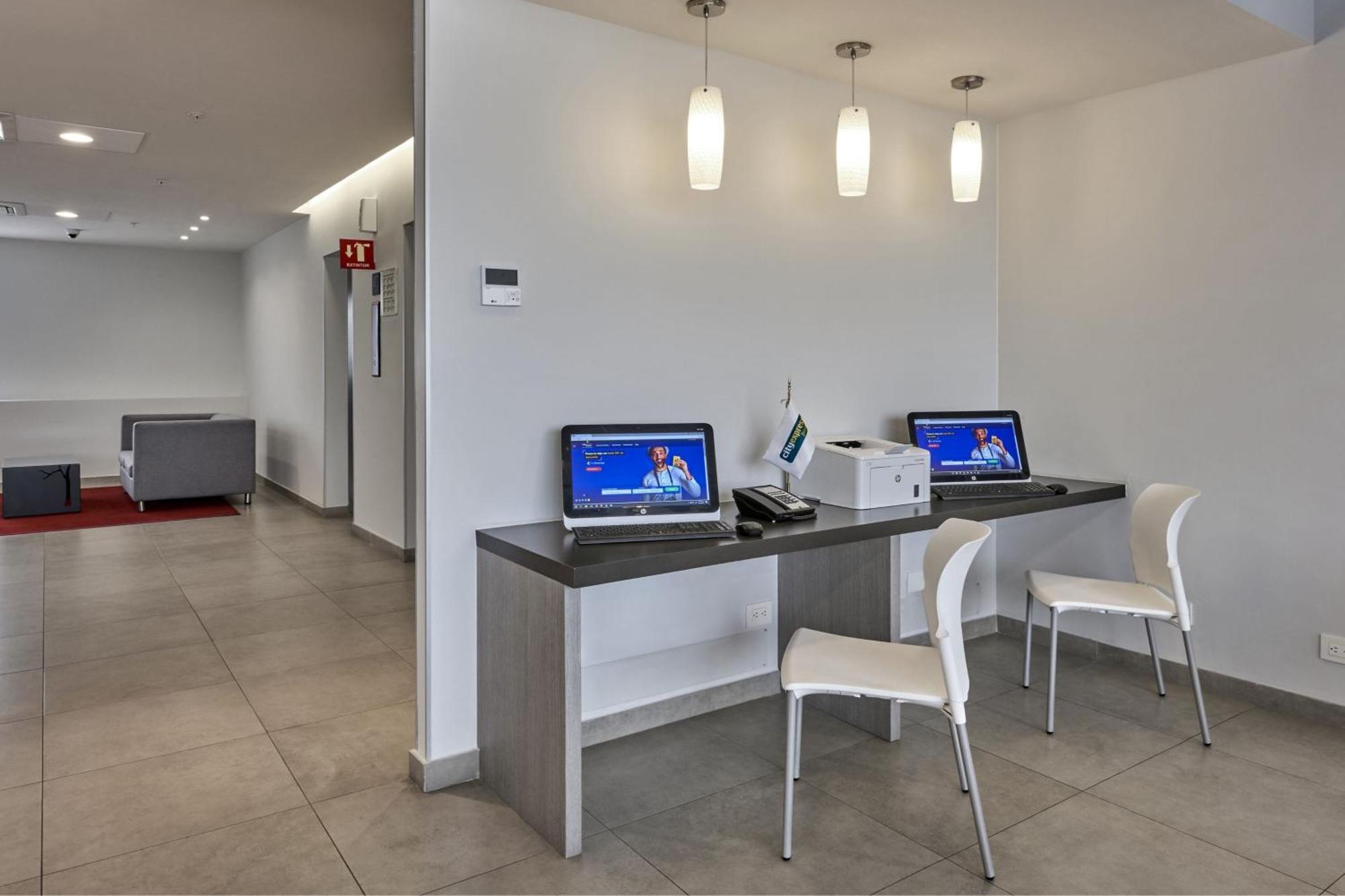 City Express Junior By Marriott Puebla Finsa Extérieur photo